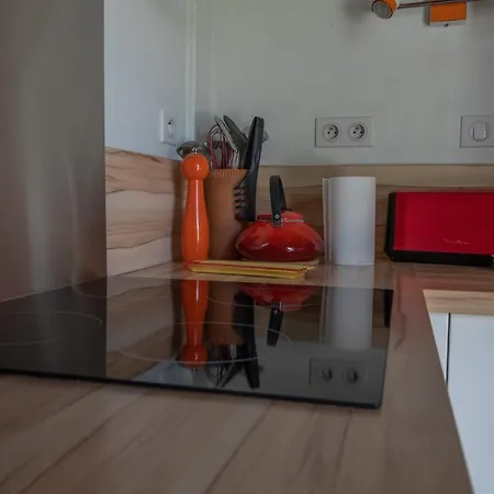 Ferienhaus De La Girode