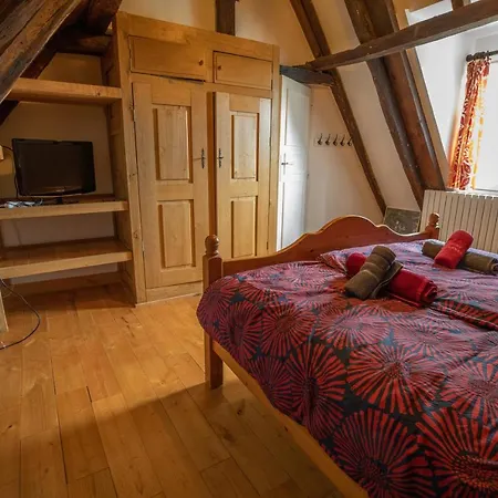 De La Girode Ferienhaus Rouffignac Saint-Cernin