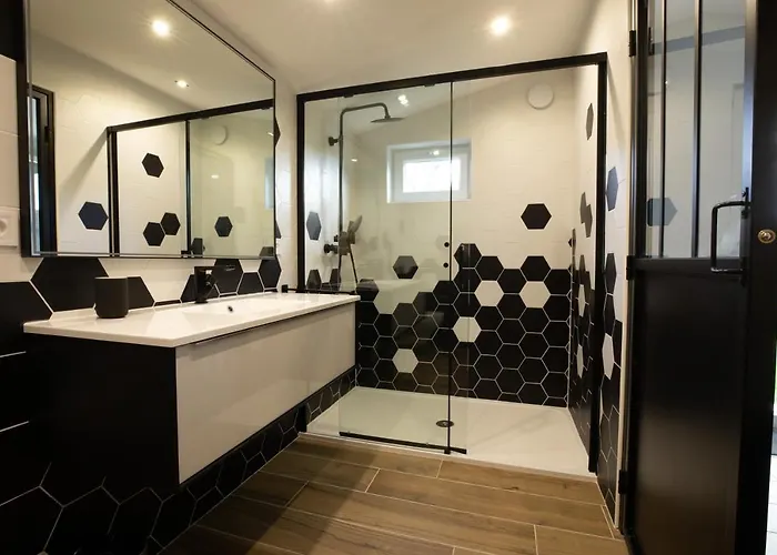 De La Girode Rouffignac Saint-Cernin