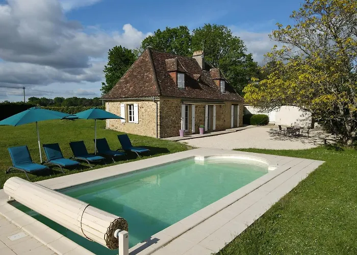 De La Girode 펜션 *